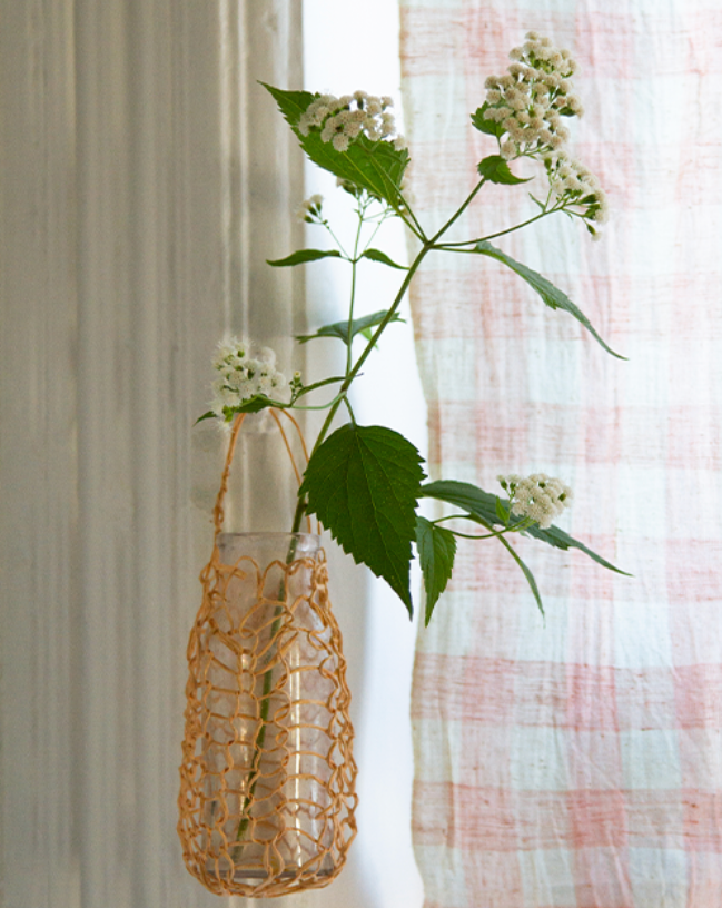 woven net vase