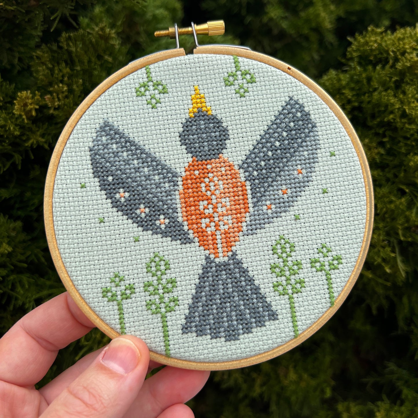 Spring Robin - Cross Stitch Embroidery Kit