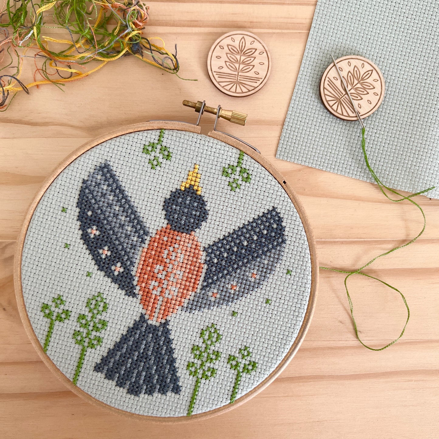 Spring Robin - Cross Stitch Embroidery Kit