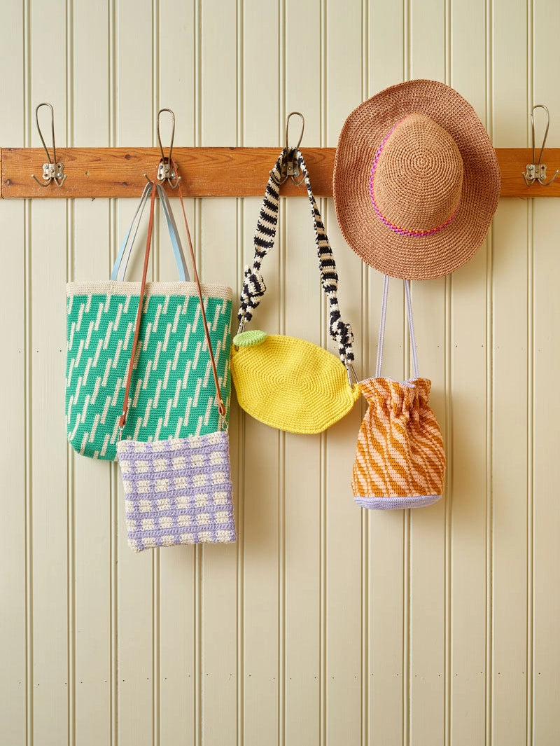 Let's Crochet! - Magazine